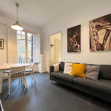 Stay Unique Apartments Cent Barcelona Bagian luar foto