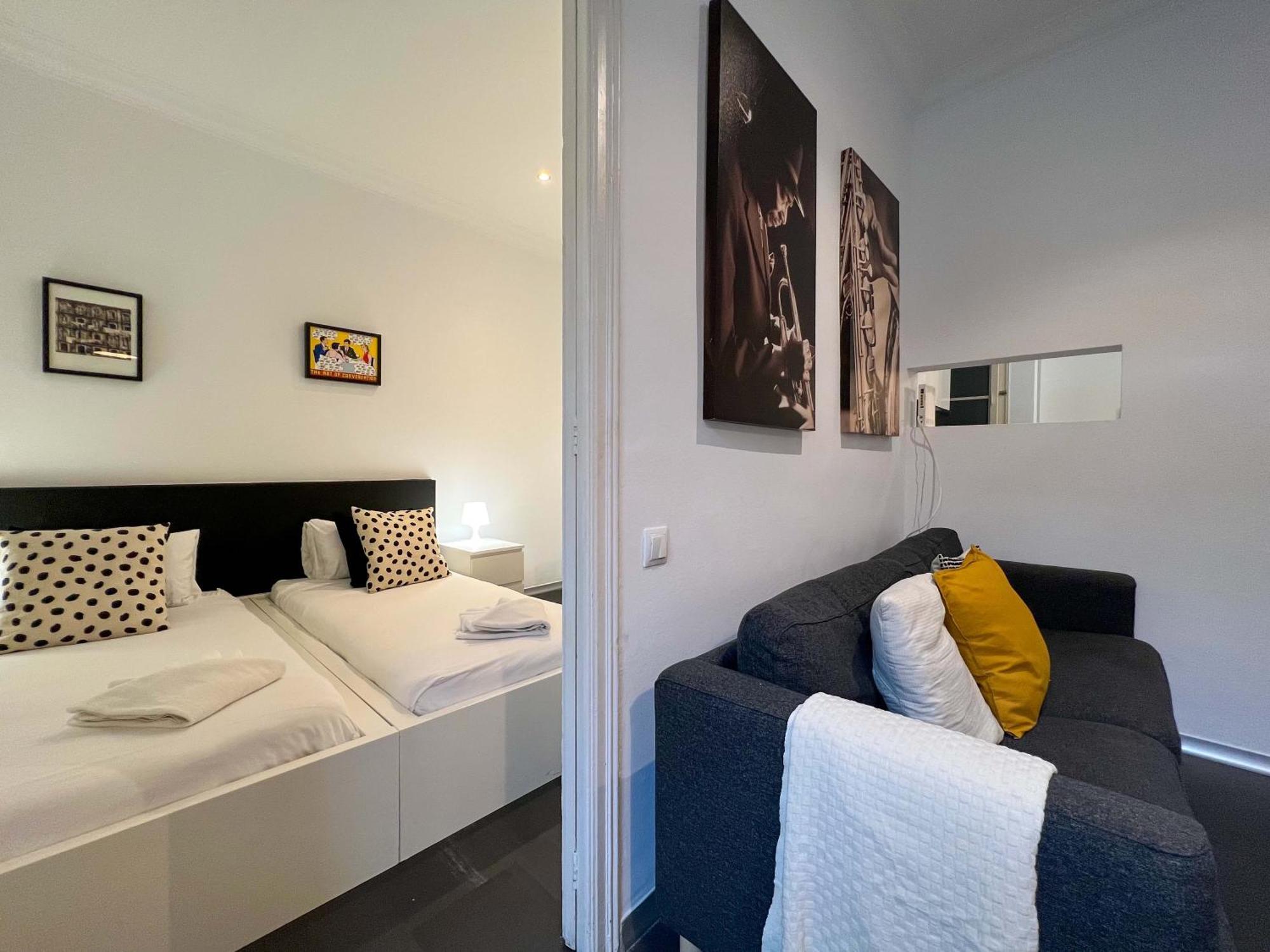 Stay Unique Apartments Cent Barcelona Bagian luar foto