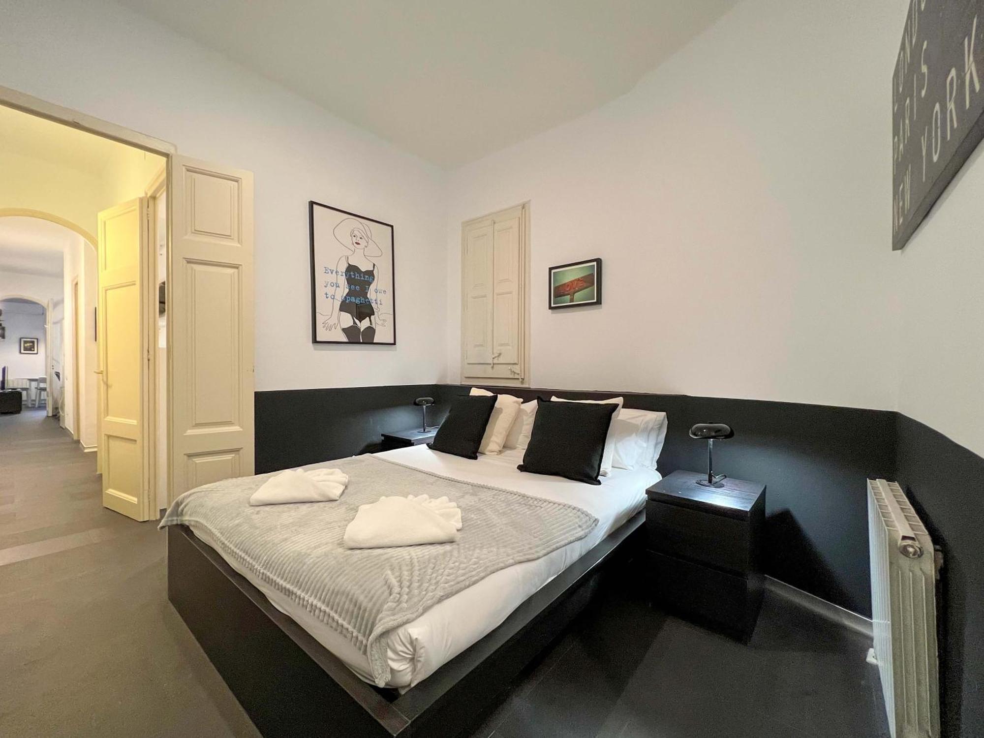 Stay Unique Apartments Cent Barcelona Bagian luar foto