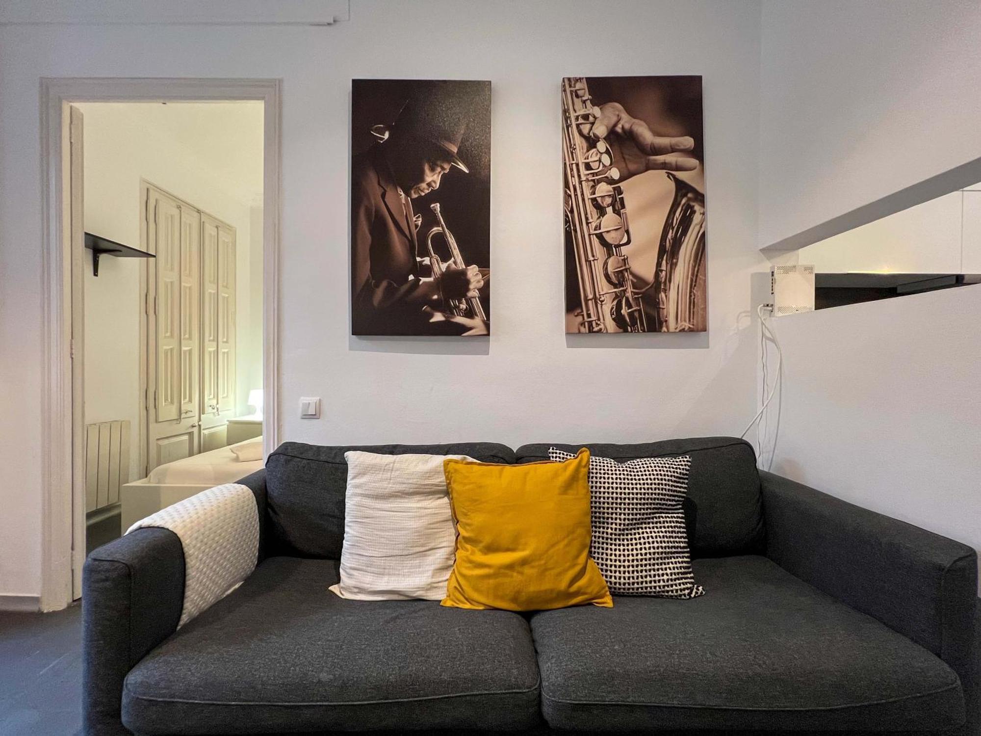 Stay Unique Apartments Cent Barcelona Bagian luar foto